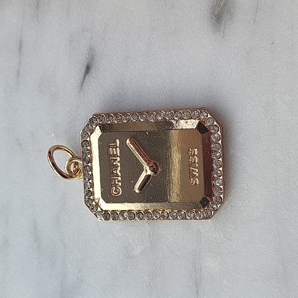 Luxury Zipper Pull Pendant - Picture 1 of 4